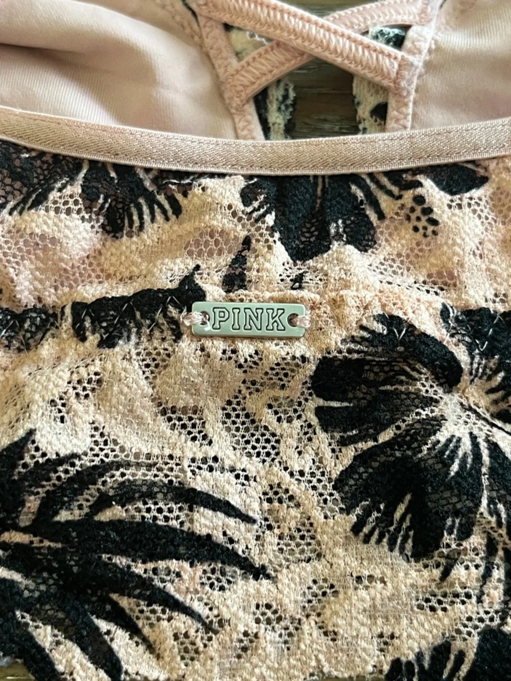 PINK Victoria's Secret Pink Lace Bralette with Black Tropical Print Size‎ Small